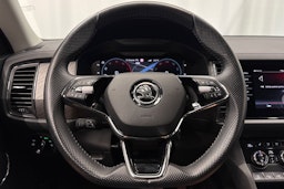 valkoinen Skoda Kodiaq 2022 kuva 21.