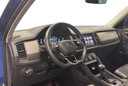 sininen Skoda Kodiaq 2022 kuva 8.