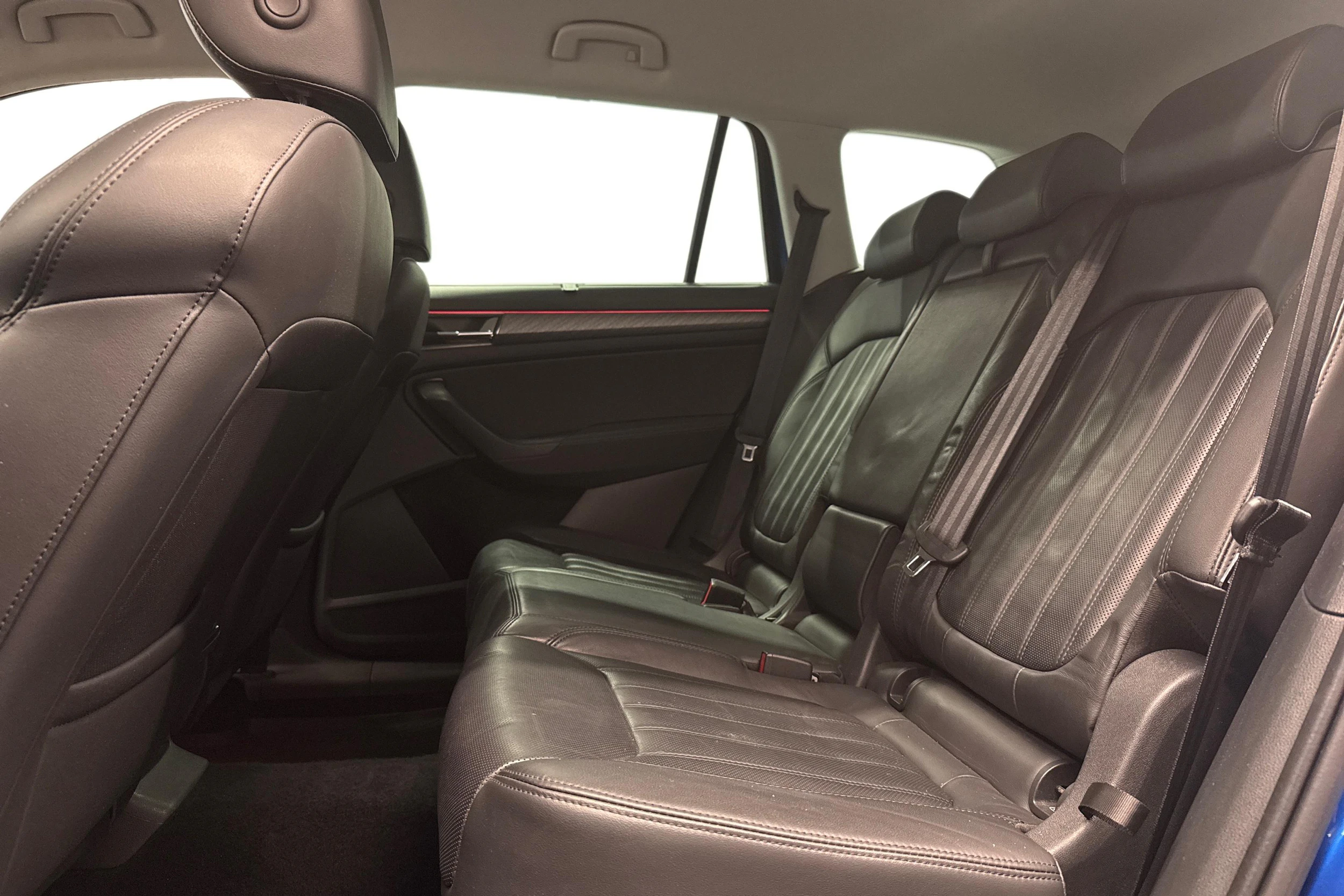 sininen Skoda Kodiaq 2022 kuva 11.