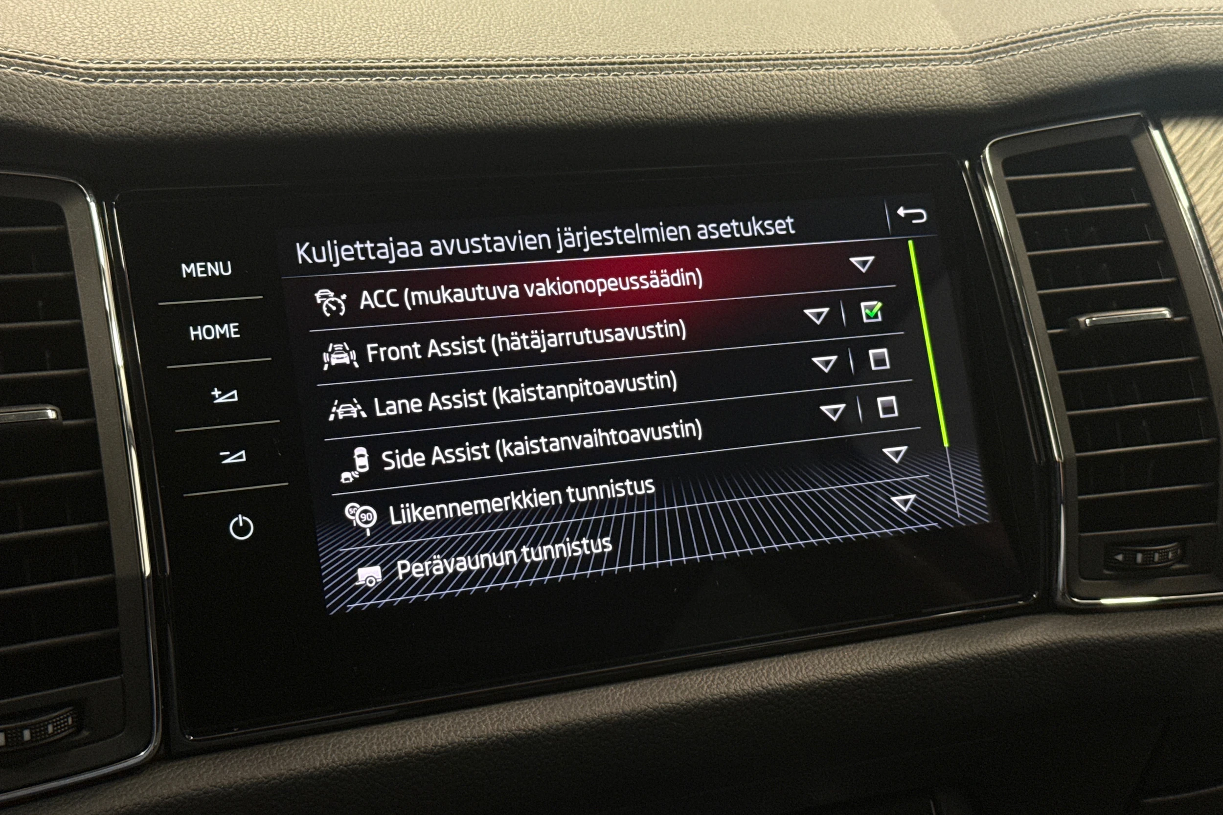 sininen Skoda Kodiaq 2022 kuva 22.