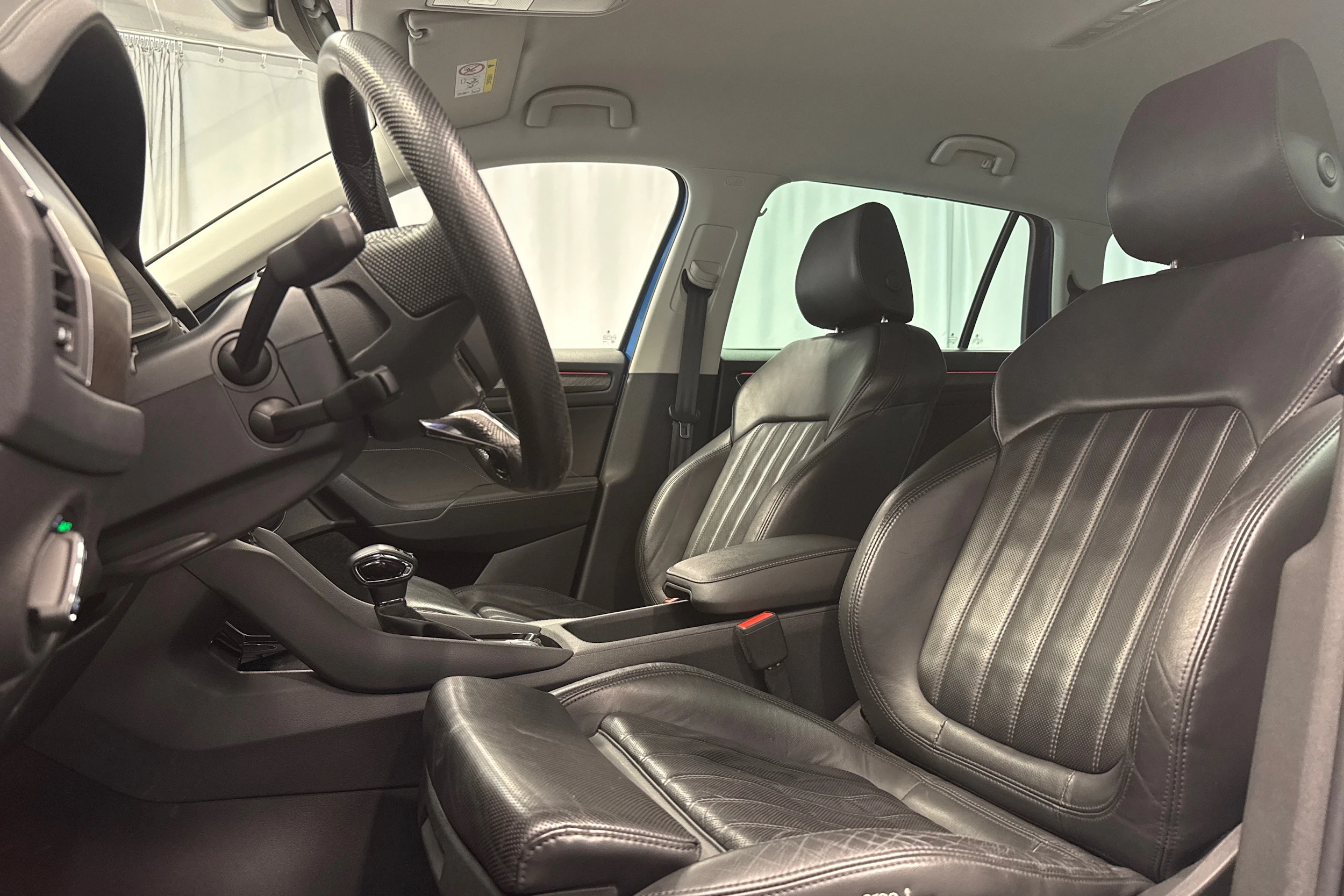 sininen Skoda Kodiaq 2022 kuva 27.