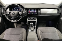 harmaa Skoda Kodiaq 2022 kuva 9.