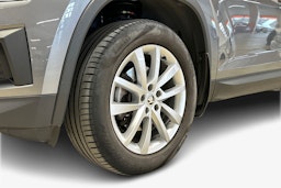 harmaa Skoda Kodiaq 2022 kuva 11.
