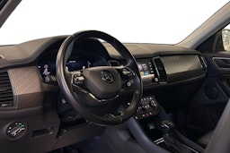 harmaa Skoda Kodiaq 2023 kuva 3.