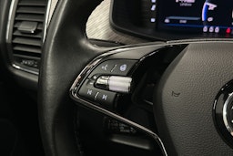 harmaa Skoda Kodiaq 2023 kuva 19.