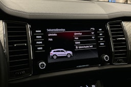 harmaa Skoda Kodiaq 2023 kuva 28.