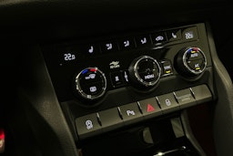 harmaa Skoda Kodiaq 2023 kuva 29.