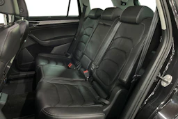 musta Skoda Kodiaq 2023 kuva 8.