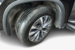 musta Skoda Kodiaq 2023 kuva 9.