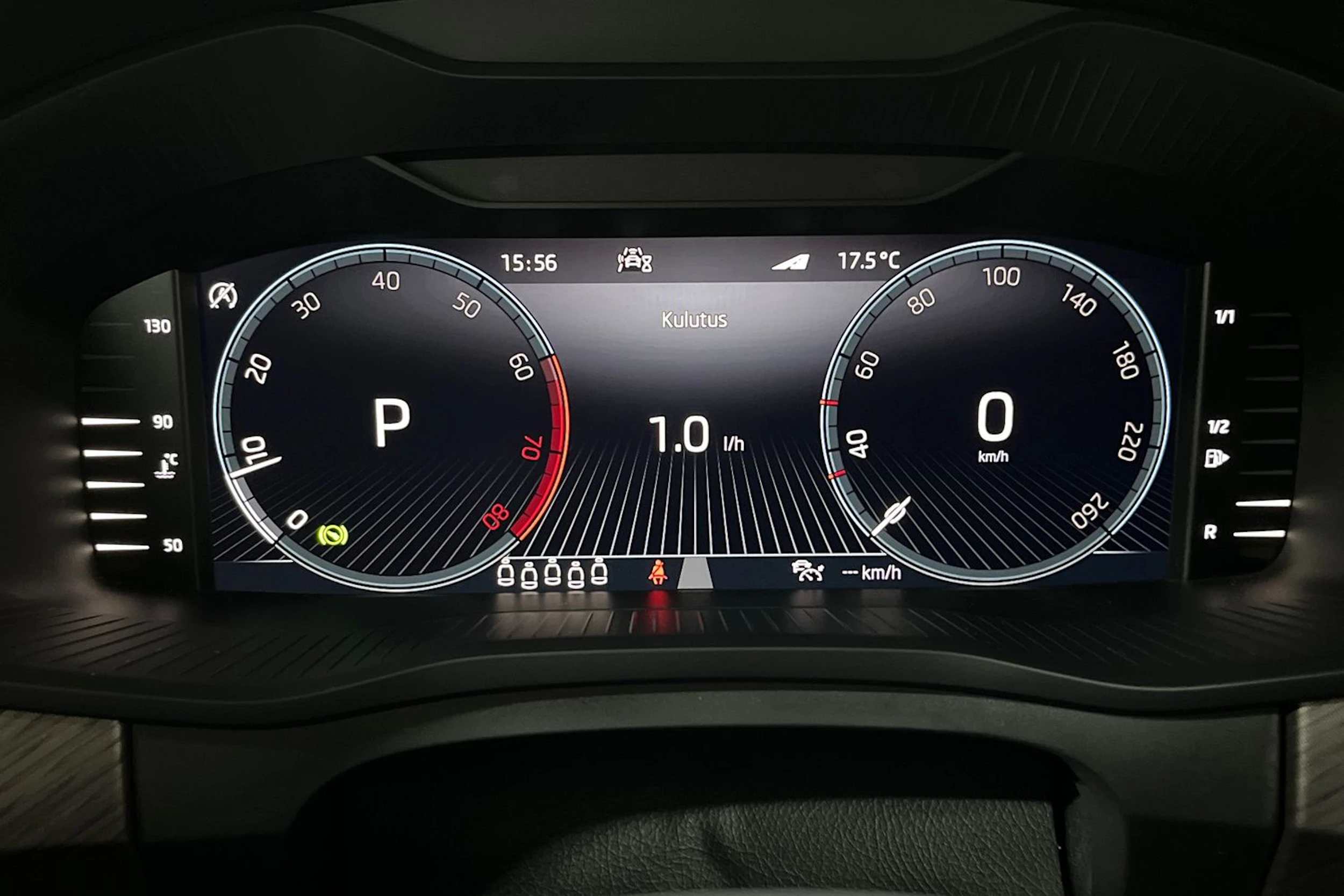 musta Skoda Kodiaq 2023 kuva 17.