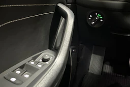 musta Skoda Kodiaq 2023 kuva 22.