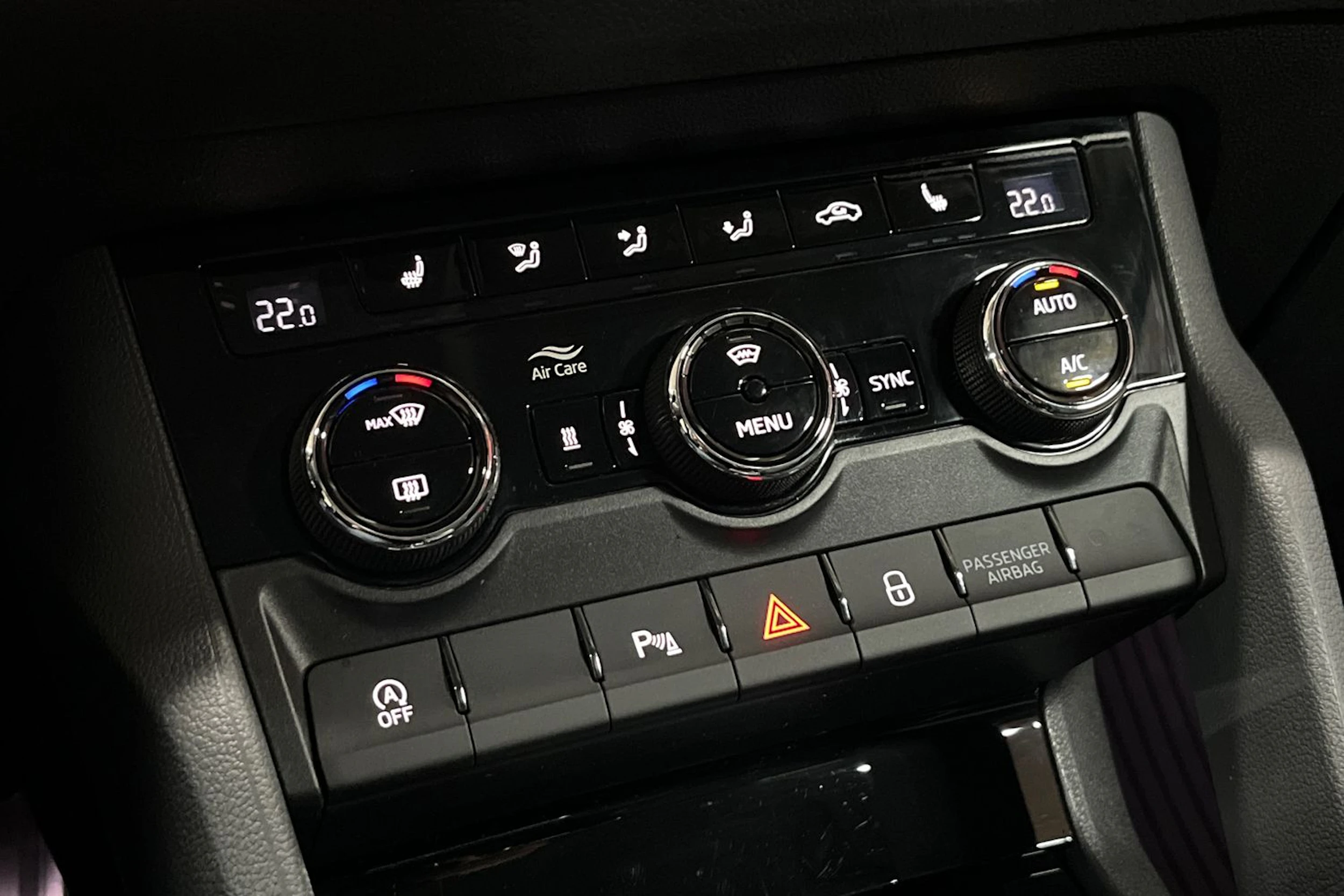 musta Skoda Kodiaq 2023 kuva 27.