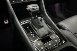 musta Skoda Kodiaq 2023 kuva 28.