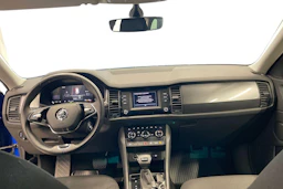 Sininen Skoda KODIAQ 2023 kuva 9.