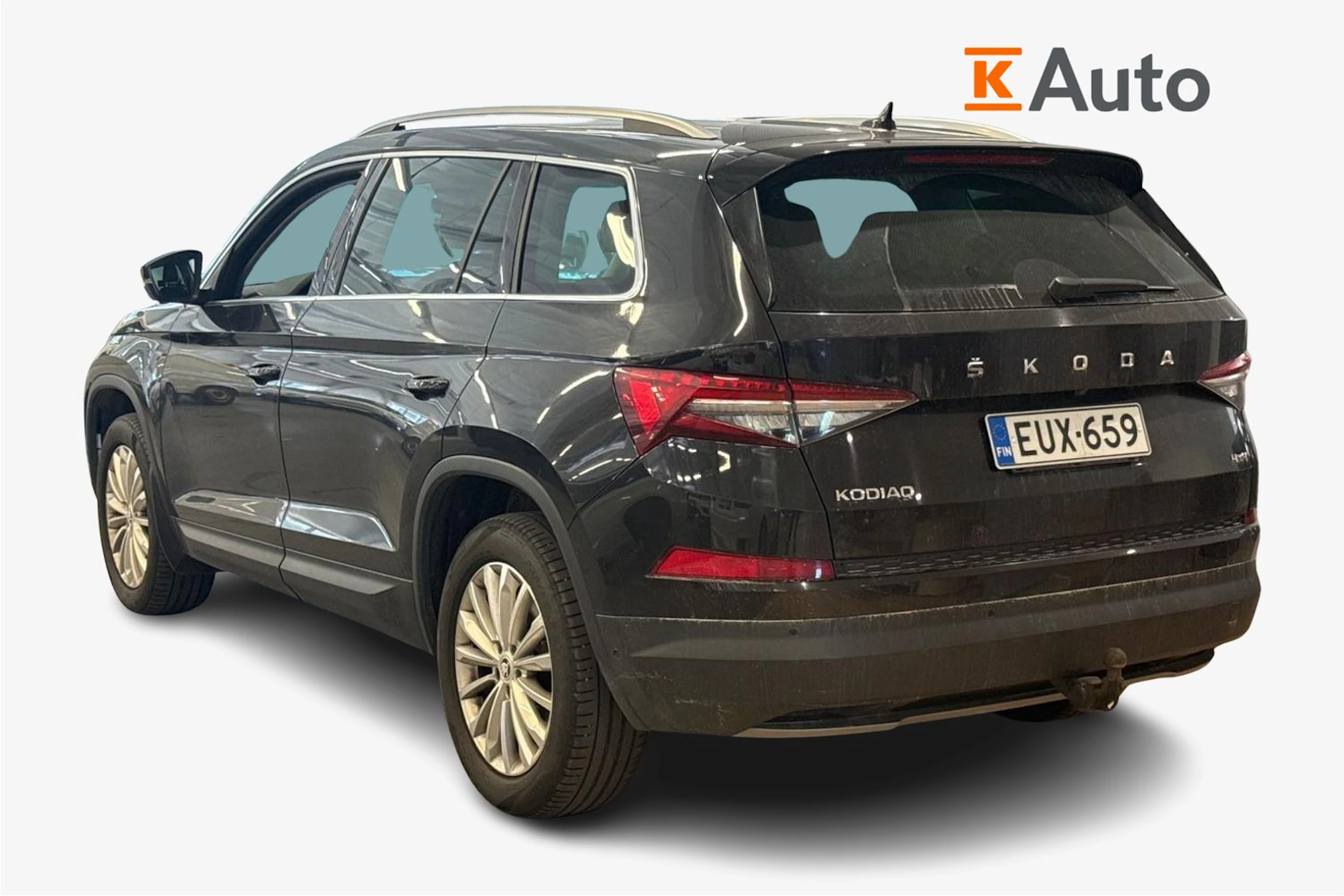 Musta Skoda KODIAQ 2024 kuva 2.
