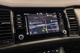 Harmaa Skoda KODIAQ 2023 kuva 28.