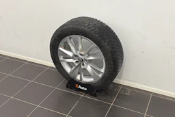 Sininen Skoda KODIAQ 2023 kuva 10.