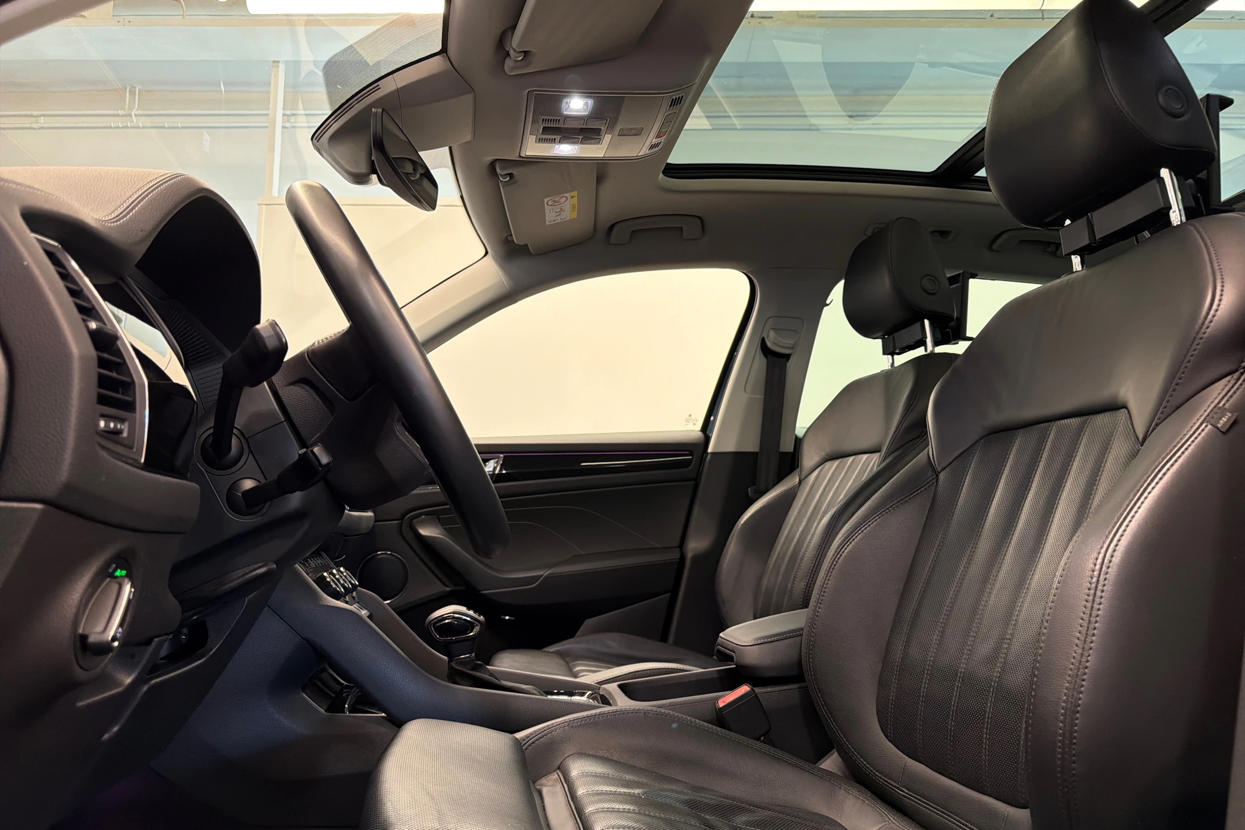 Sininen Skoda KODIAQ 2023 kuva 15.