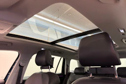 Sininen Skoda KODIAQ 2023 kuva 16.
