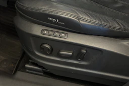 Sininen Skoda KODIAQ 2023 kuva 17.