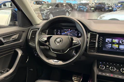 Sininen Skoda KODIAQ 2023 kuva 19.