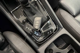Sininen Skoda KODIAQ 2023 kuva 38.