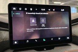 punainen Skoda Kodiaq 2024 kuva 25.