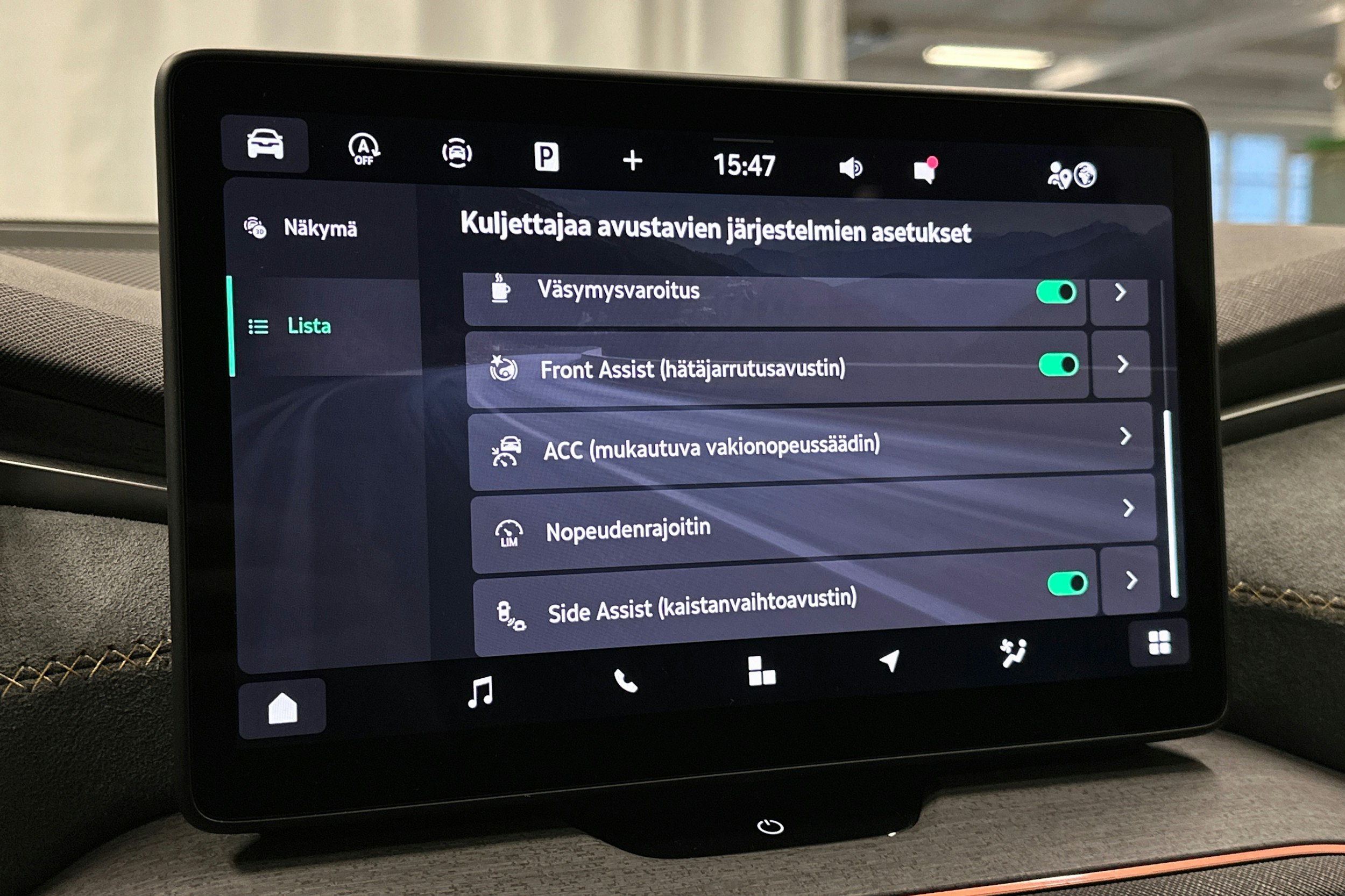 punainen Skoda Kodiaq 2024 kuva 27.