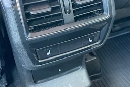 Musta Skoda KODIAQ 2024 kuva 13.
