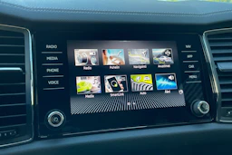 Musta Skoda KODIAQ 2024 kuva 21.
