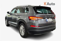 Harmaa Skoda KODIAQ 2024 kuva 2.