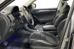 Harmaa Skoda KODIAQ 2024 kuva 3.