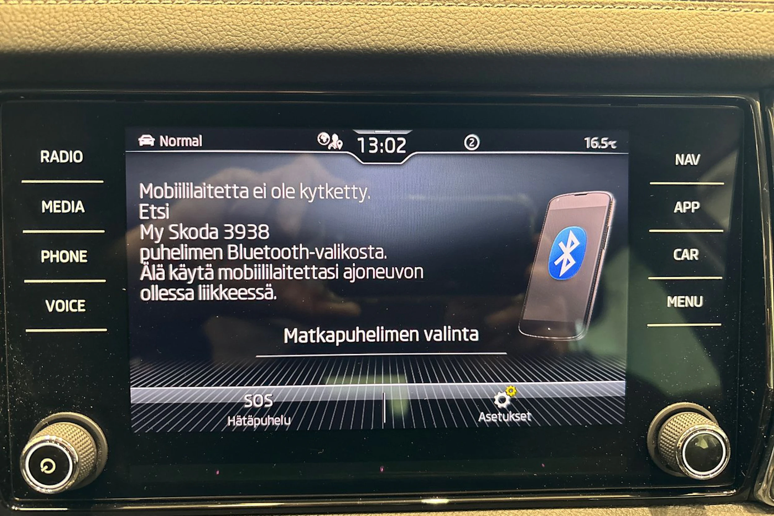 harmaa Skoda Kodiaq 2023 kuva 22.