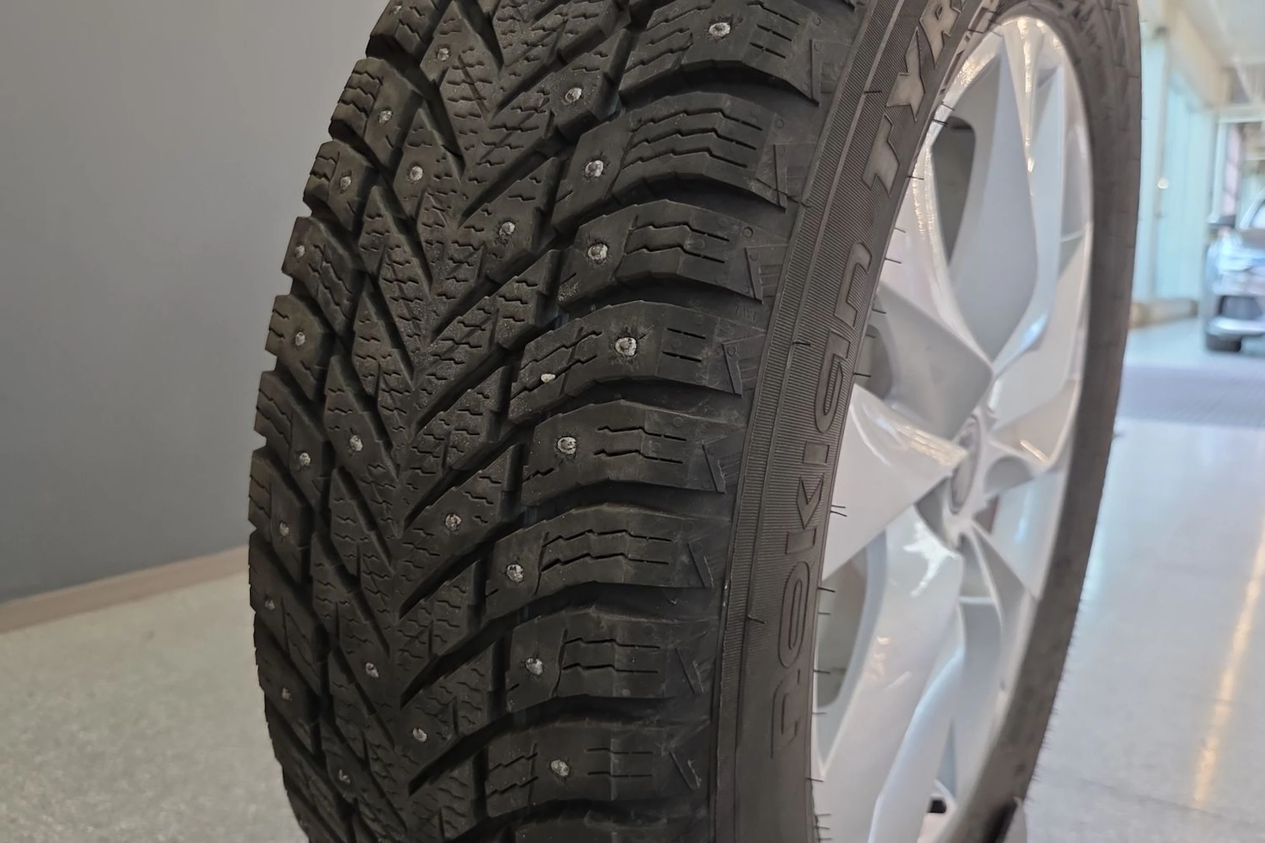Musta Skoda KODIAQ 2025 kuva 12.
