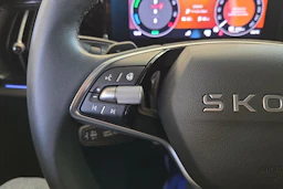 Musta Skoda KODIAQ 2025 kuva 14.