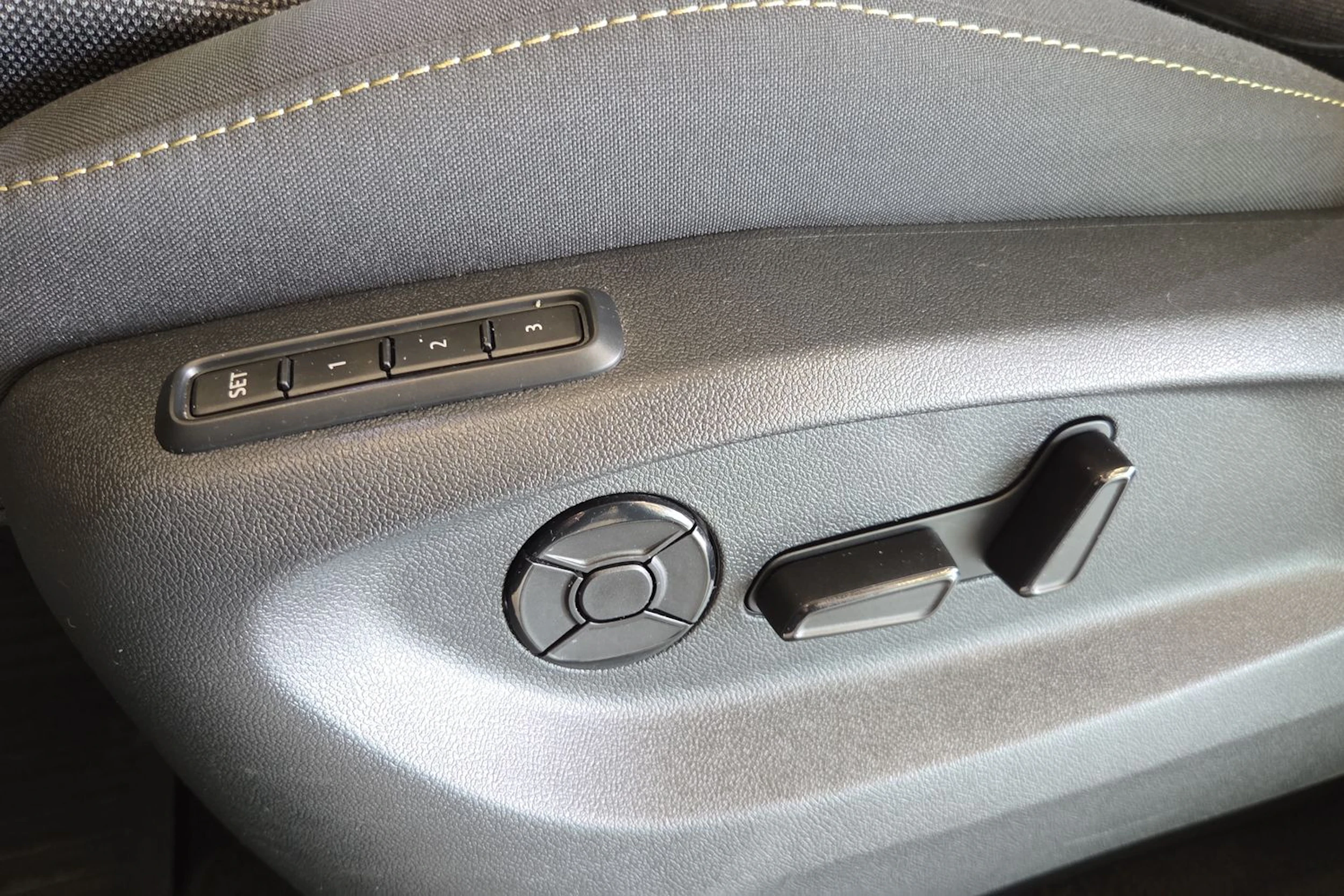 Musta Skoda KODIAQ 2025 kuva 28.