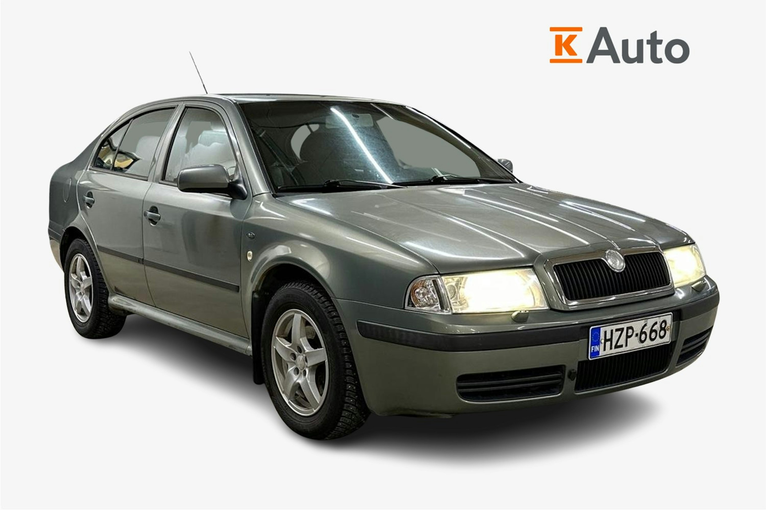 vihreä Skoda Octavia 2003 kuva 1.