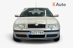 Harmaa Skoda OCTAVIA 2004 kuva 4.