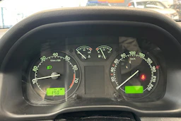 Harmaa Skoda OCTAVIA 2004 kuva 11.