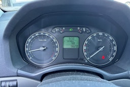 harmaa Skoda Octavia 2005 kuva 16.