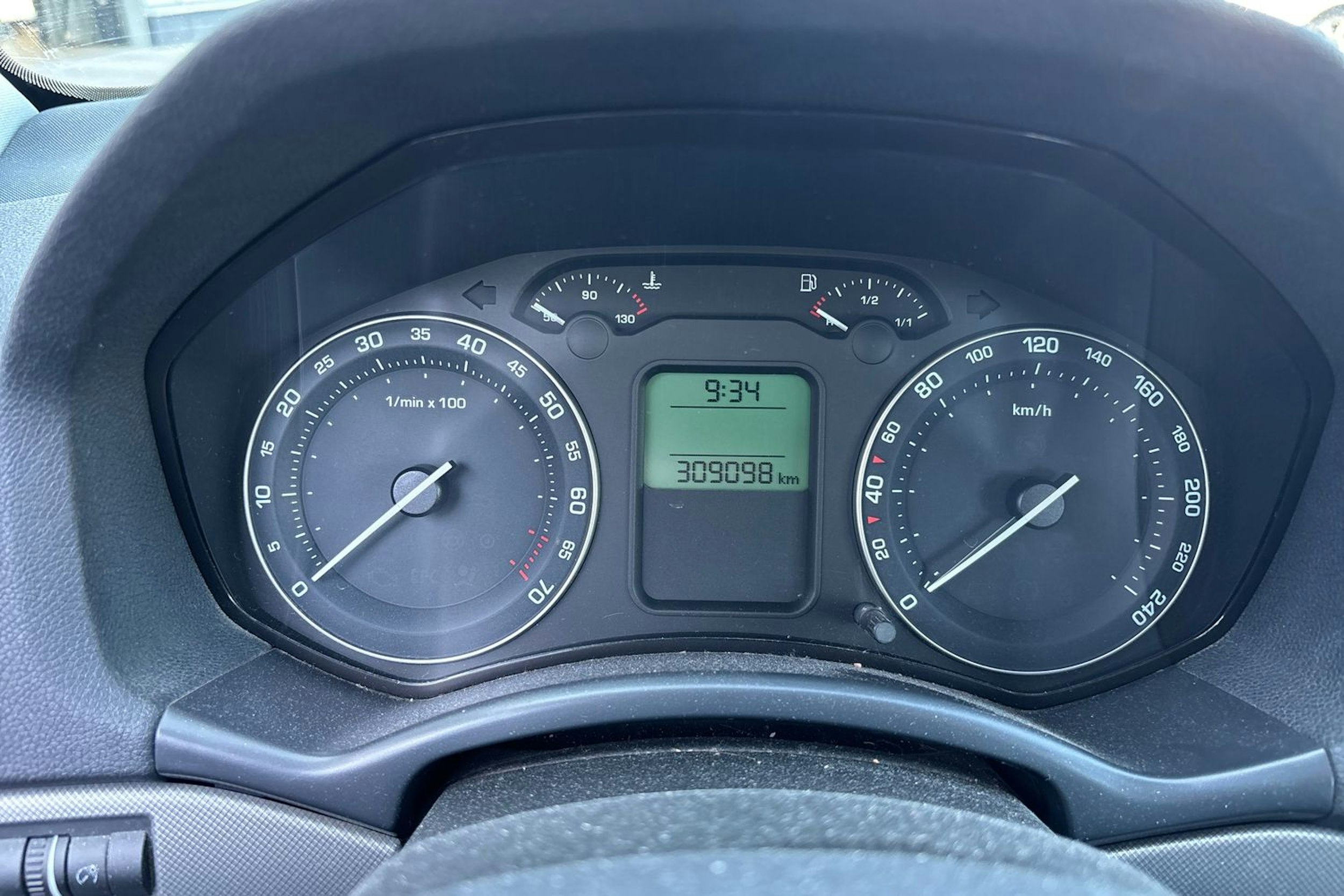 harmaa Skoda Octavia 2005 kuva 18.