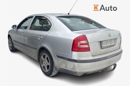 harmaa Skoda Octavia 2006 kuva 2.