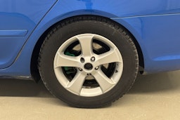 sininen Skoda Octavia 2006 kuva 10.