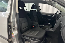 Harmaa Skoda OCTAVIA 2007 kuva 14.