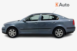 harmaa Skoda Octavia 2007 kuva 5.
