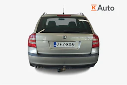 harmaa Skoda Octavia 2008 kuva 3.