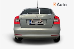 vihreä Skoda Octavia 2009 kuva 3.