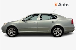 vihreä Skoda Octavia 2009 kuva 6.