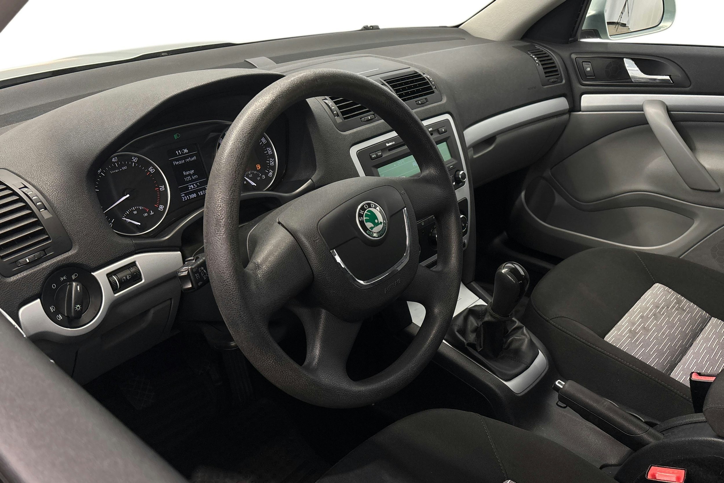 vihreä Skoda Octavia 2009 kuva 7.