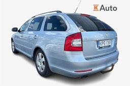 Sininen Skoda OCTAVIA 2009 kuva 2.